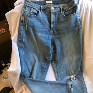 LOFT Curvy, High Waisted, Skinny jeans size 31/12